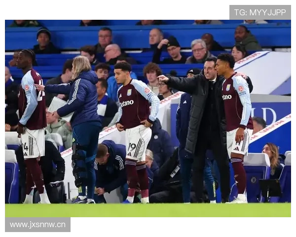 切尔西重建进程仍需完善：现阶段表现波动影响争冠竞争力