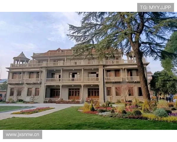 卢玉菲这日常比赛场都精致，感觉她家不是人是豪宅吧？